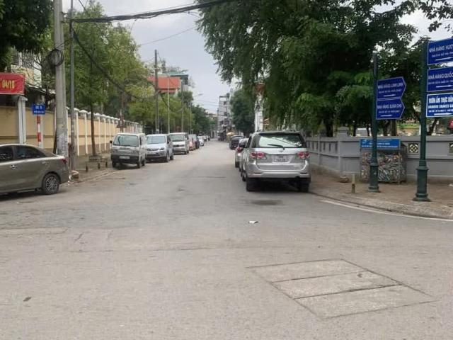 Nhà bán tại Hoàn Kiếm, Hà Nội