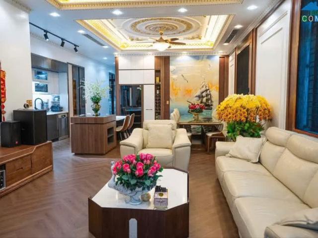 Biệt Thự bán tại Hoàn Kiếm, Hà Nội