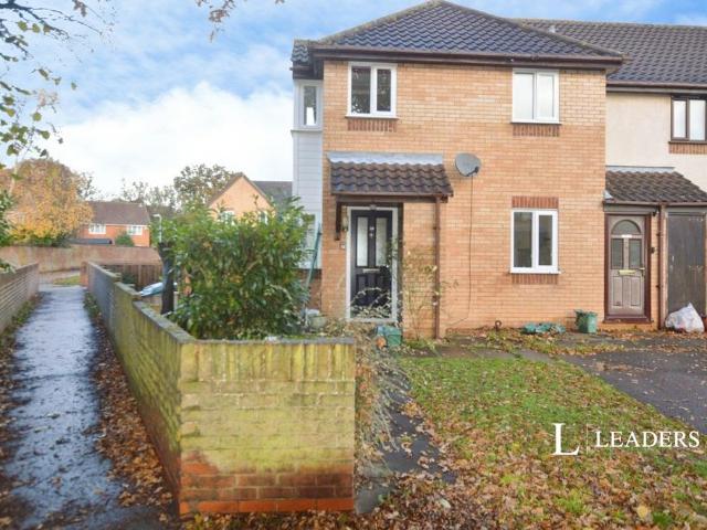 House for rent in Highwoods, Fordham Heath