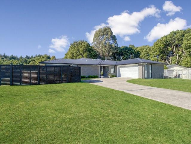 House for rent in Kinloch, Waikato