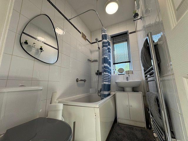 House for rent in Sheffield Lane Top, Firth Park