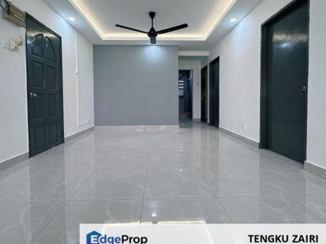 Flat for sale in Petaling, Subang Jaya