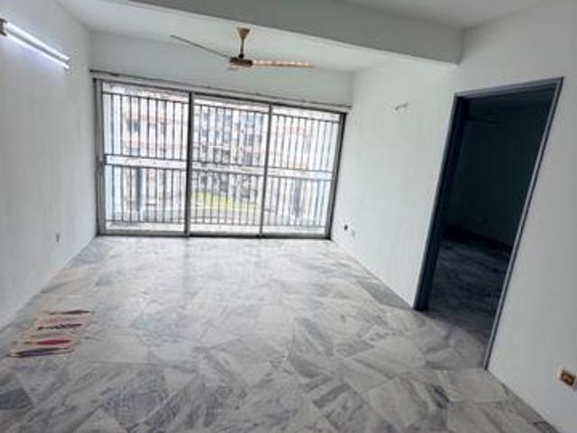 Apartment for sale in Petaling, Subang Jaya