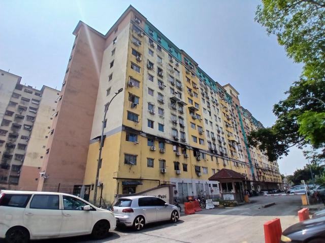 Apartment for sale in Petaling, Subang Jaya