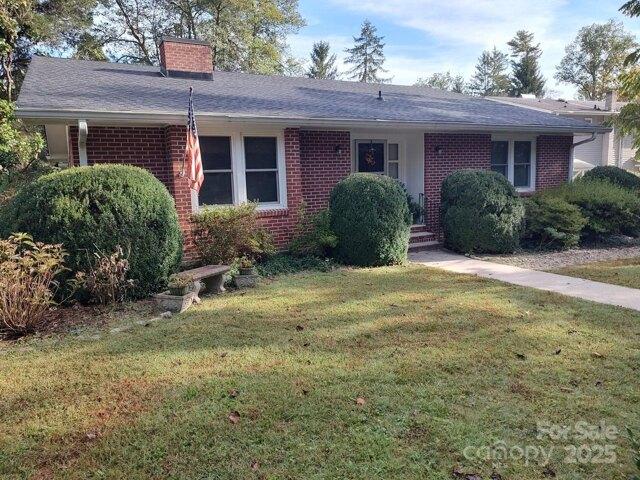 House for sale in East Flat Rock, North Carolina