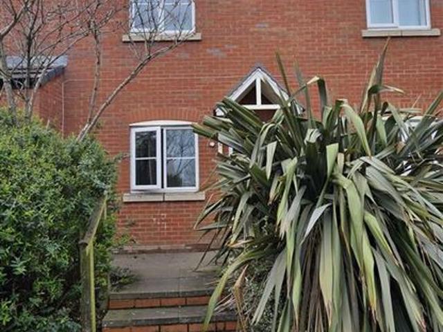 Apartment for rent in Bearwood, West Midlands