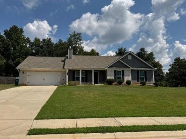 House for sale in Statham, Georgia