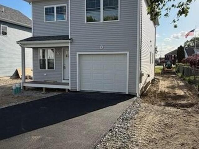 House for sale in Cumberland, Rhode Island