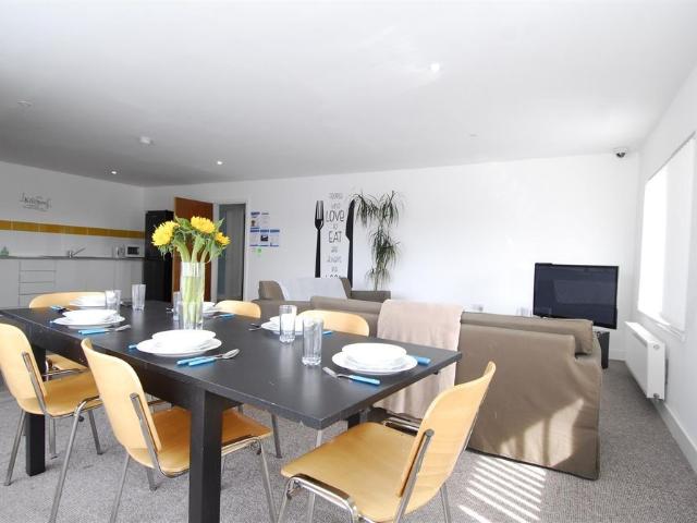 Apartment for rent in Barbican, Mount Wise