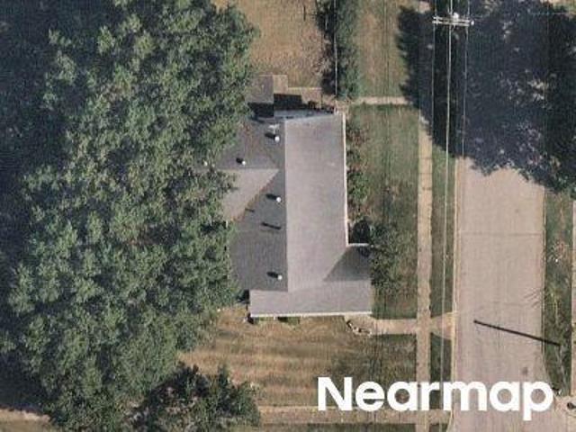 House for sale in Poplar Bluff, Butler County