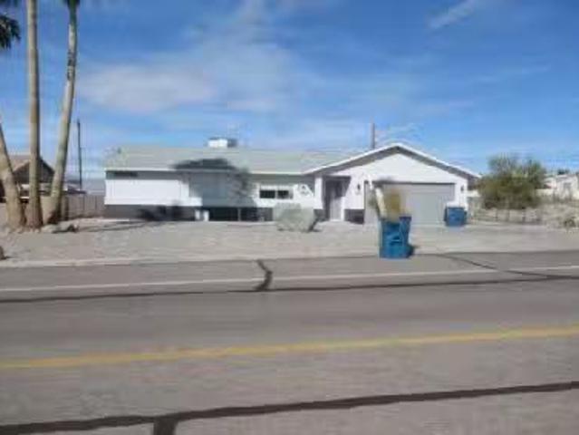 House for sale in Lake Havasu City