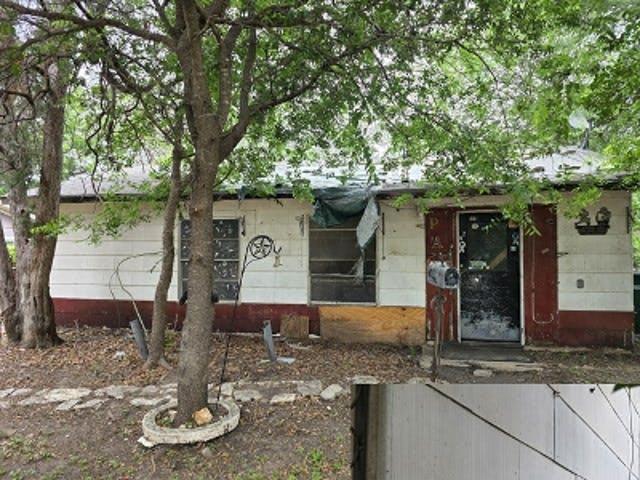 House for sale in Leesville, Texas
