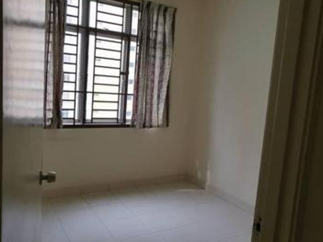 Apartment for sale in Tampoi, Johor Bahru