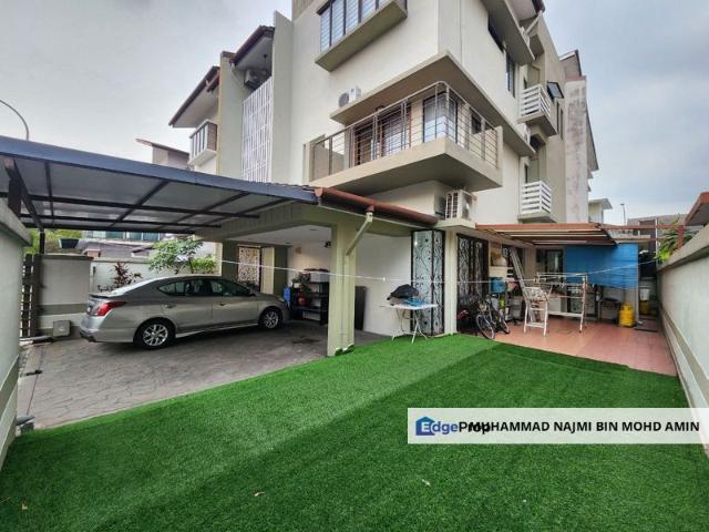 House for sale in Country Heights Damansara, Kuala Lumpur