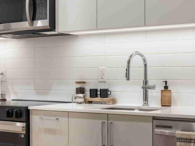 Apartment for rent in Victoria-Fraserview, Vancouver