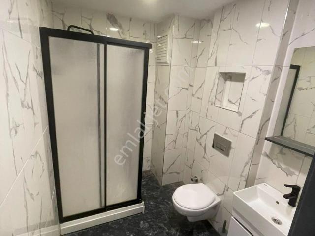 Atatürk Mahallesi, Küçükçekmece içerisinde kiralık mülk