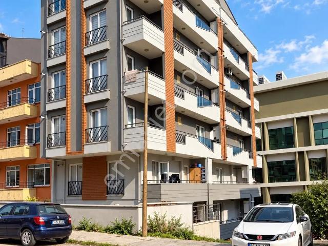 Kasaplar, Altıeylül içerisinde kiralık mülk