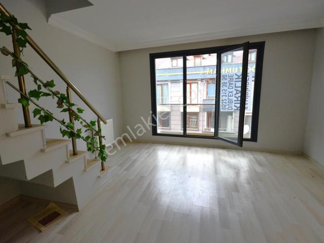 Sancaktepe, İstanbul içerisinde kiralık mülk