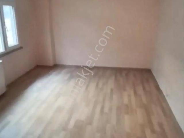 Mehmet Akif Mahallesi, Küçükçekmece içerisinde kiralık mülk