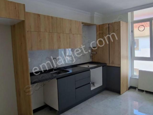 İzmit, Kocaeli içerisinde kiralık mülk