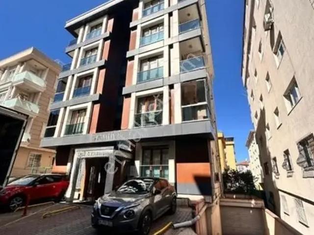 Ümraniye, İstanbul içerisinde kiralık mülk