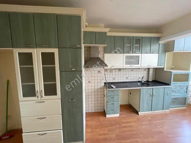 Barış, Isparta içerisinde kiralık mülk