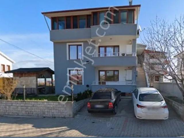 Karşıyaka, Başiskele içerisinde kiralık mülk