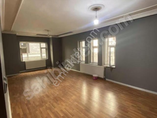 Van içerisinde kiralık mülk