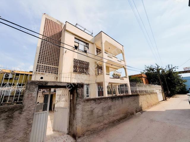 Yeşilyurt Mahallesi, Seyhan içerisinde kiralık Villa