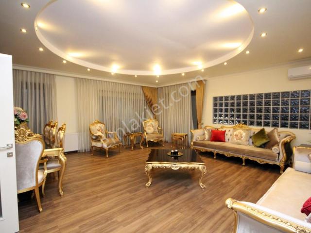 Sariyer, İstanbul içerisinde kiralık Villa