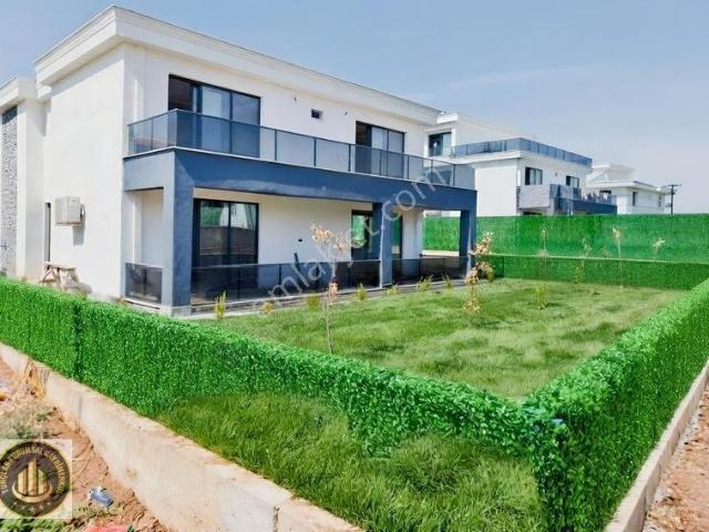 Dönümlü Mahallesi, Yenişehir içerisinde kiralık Villa