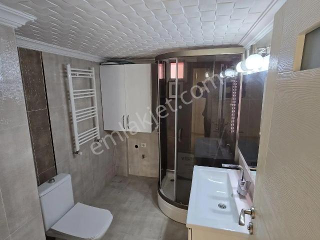 Bayrakli, İzmir içerisinde kiralık mülk