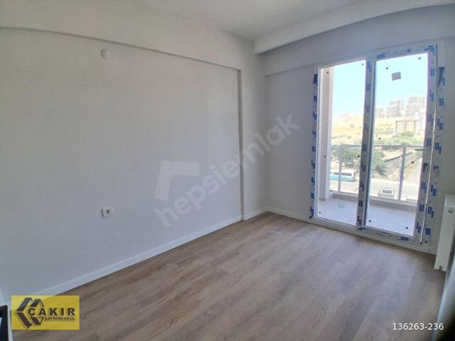 Çiğli, İzmir içerisinde satılık mülk