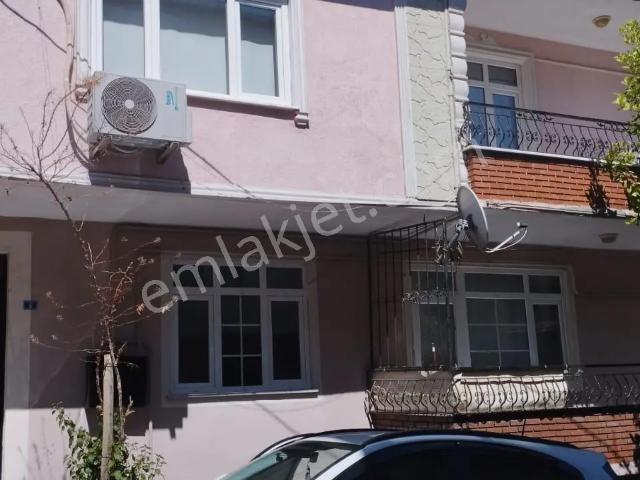 İzmit, Kocaeli içerisinde kiralık mülk