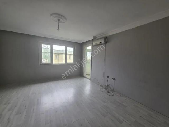 İstasyon Mahallesi, Küçükçekmece içerisinde kiralık mülk