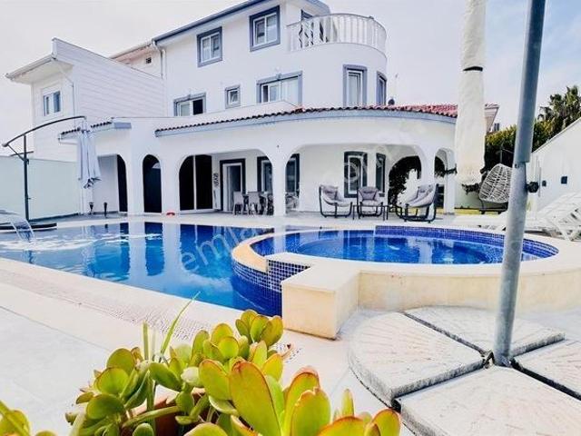 Kadriye Mahallesi, Serik içerisinde kiralık Villa