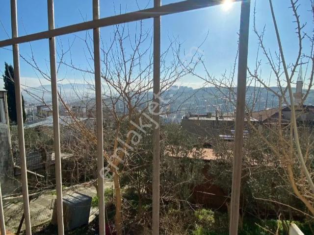 Gazi Mahallesi, Karabağlar içerisinde kiralık Villa