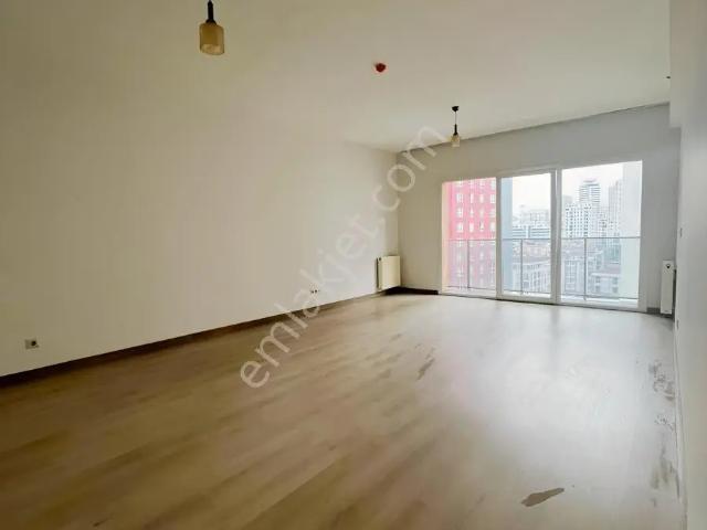Akevler Mahallesi 7 sokak, Esenyurt içerisinde kiralık mülk