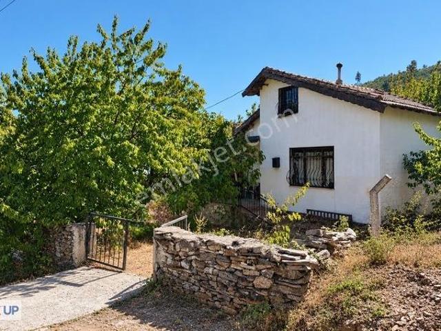 Bayindir, İzmir içerisinde satılık Villa
