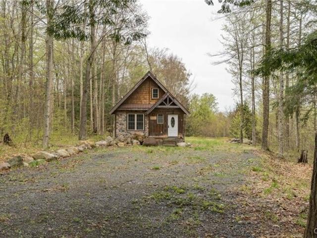 House for sale in Greig