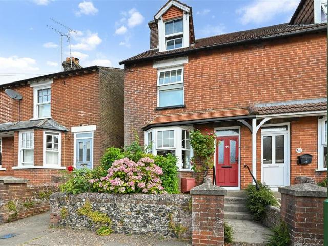 House for rent in Arundel, Clapham
