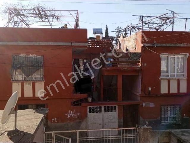 Yüreğir, Adana içerisinde satılık Villa
