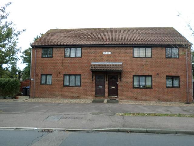 Apartment for rent in Mill Hill, Ash