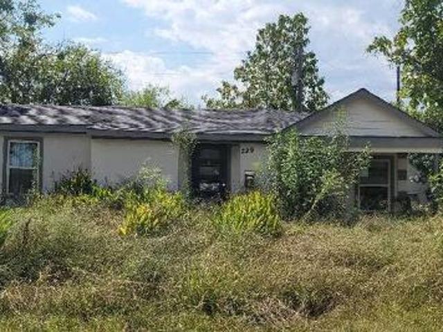House for sale in Hunt, Texas