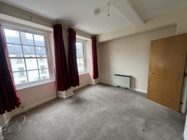 Apartment for rent in Bridgend, Moneydie
