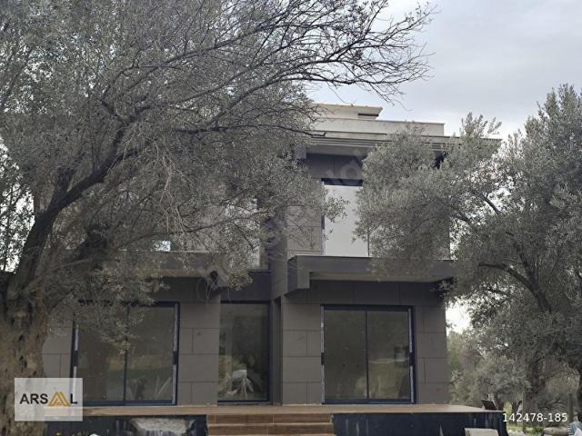 Buca, İzmir içerisinde satılık Villa