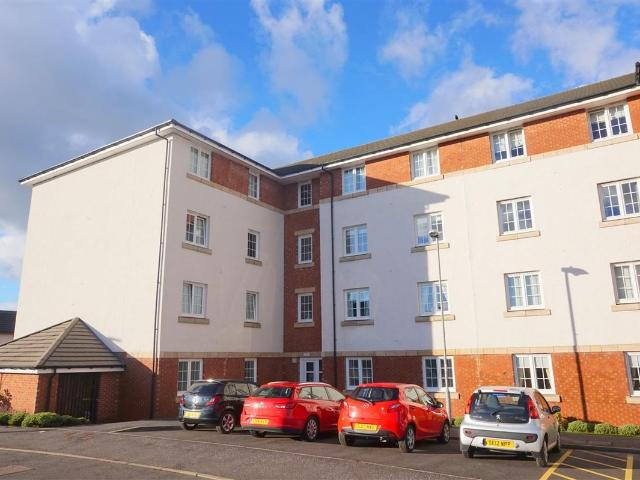 Apartment for rent in West Mains, Barassie