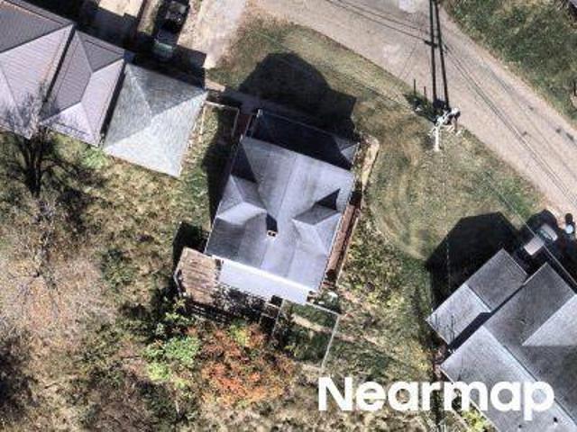 House for sale in West Wheeling, Bridgeport