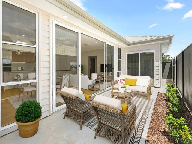 House for sale in Lake Cathie, New South Wales