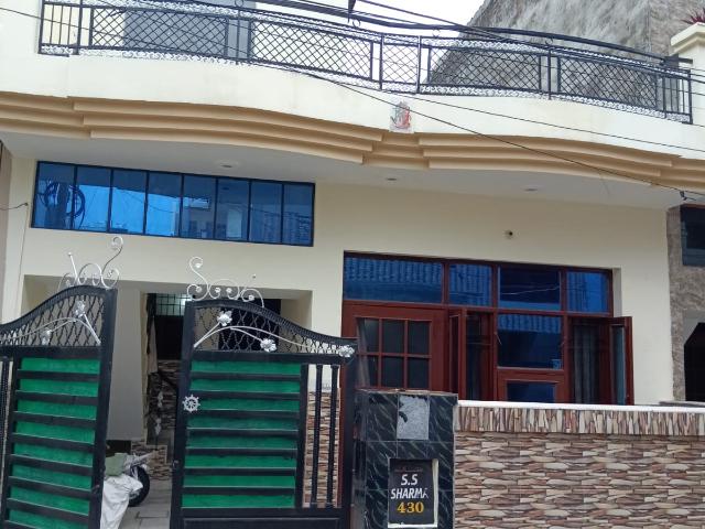 House for rent in Zirakpur, Punjab